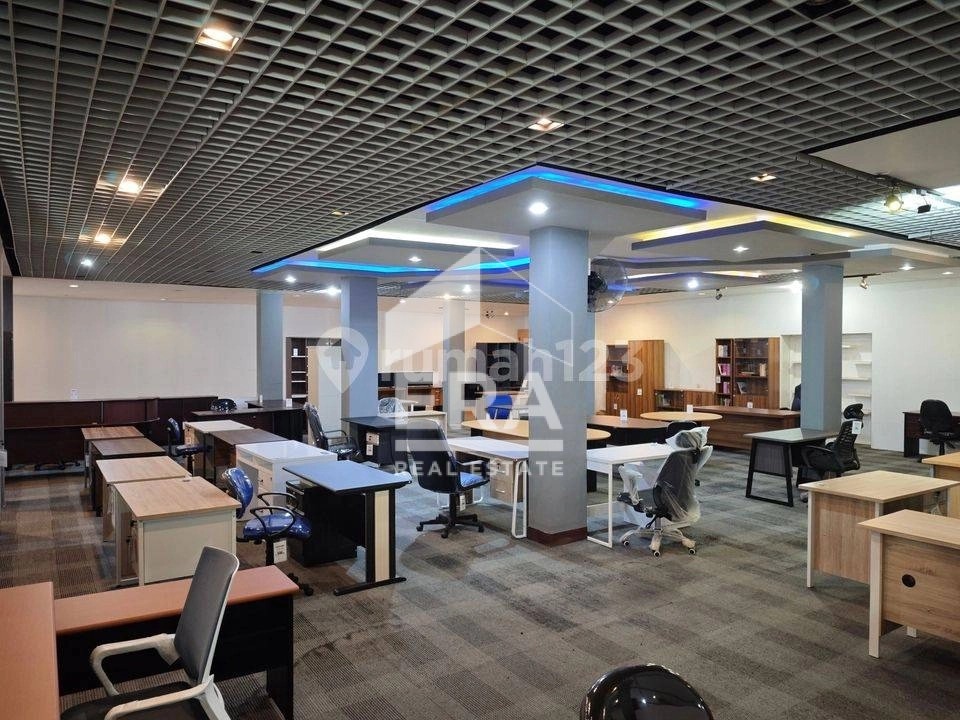 interior 13