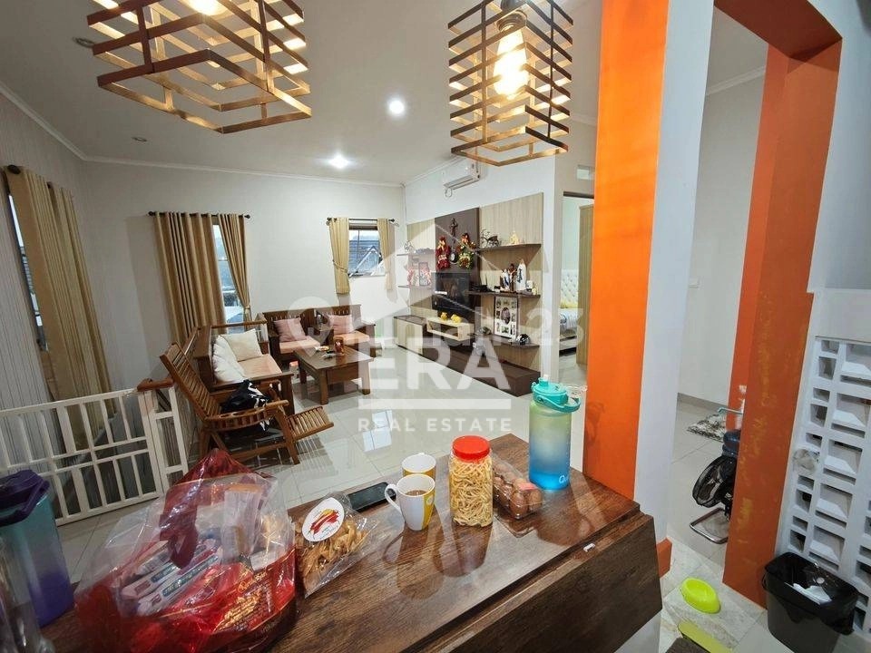interior 12