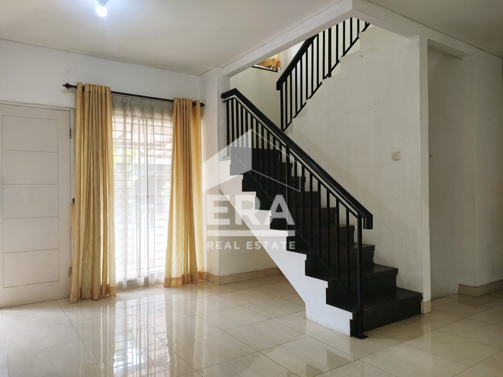 interior 7