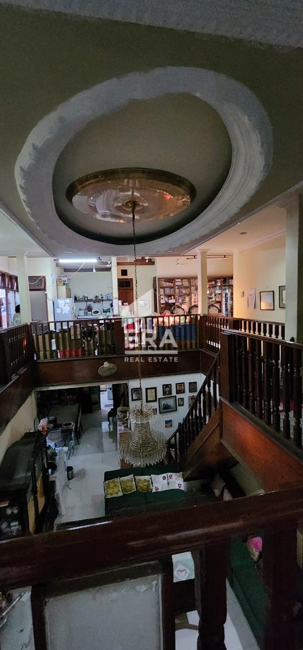 interior 4