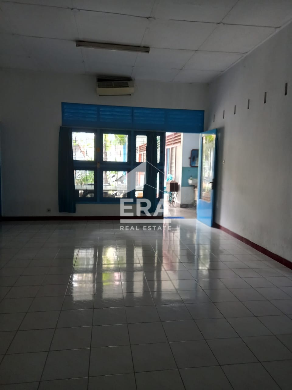interior 3