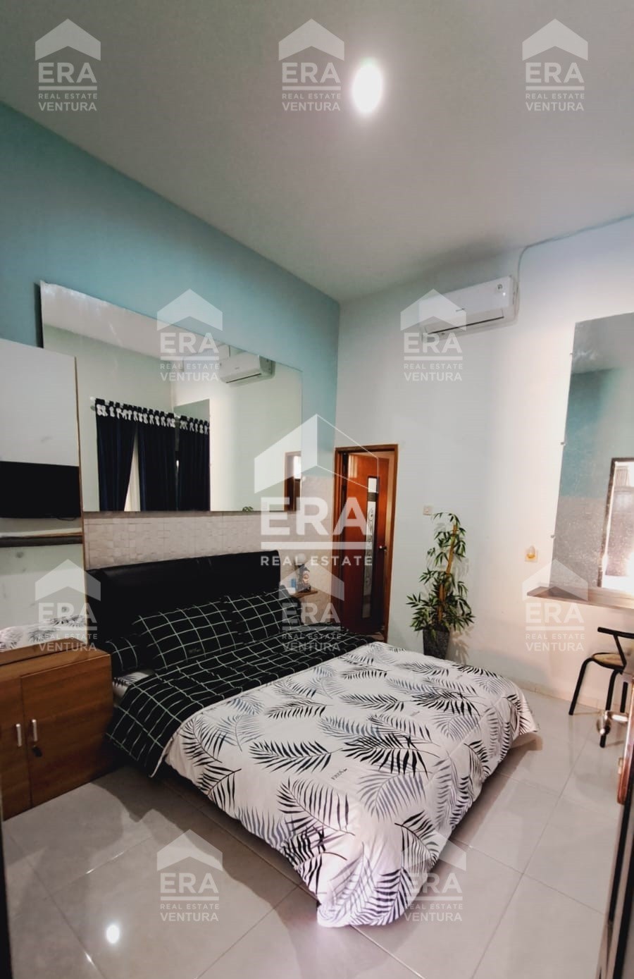 interior 4