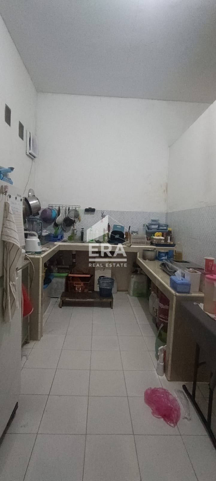 interior 8
