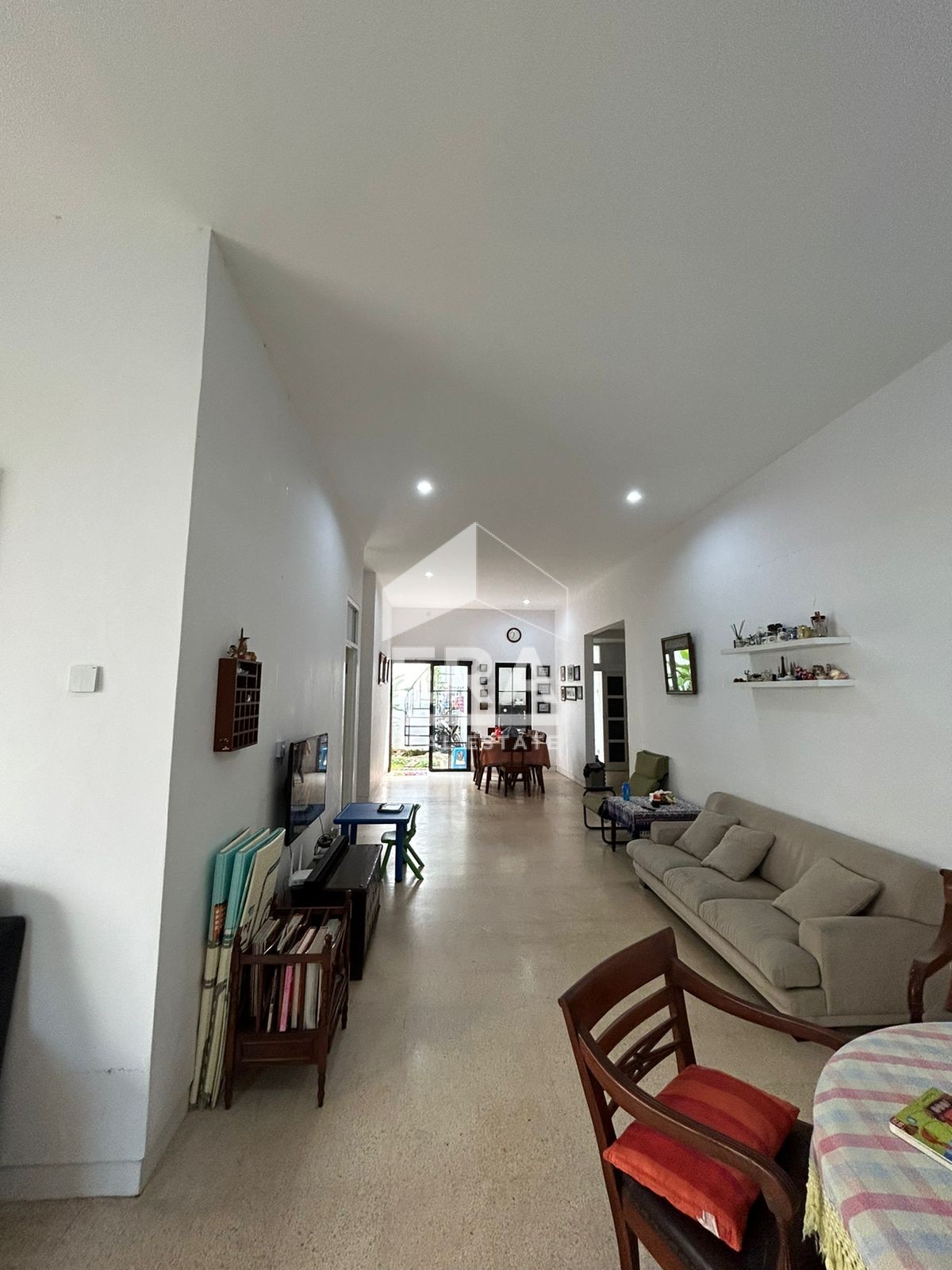 interior 5