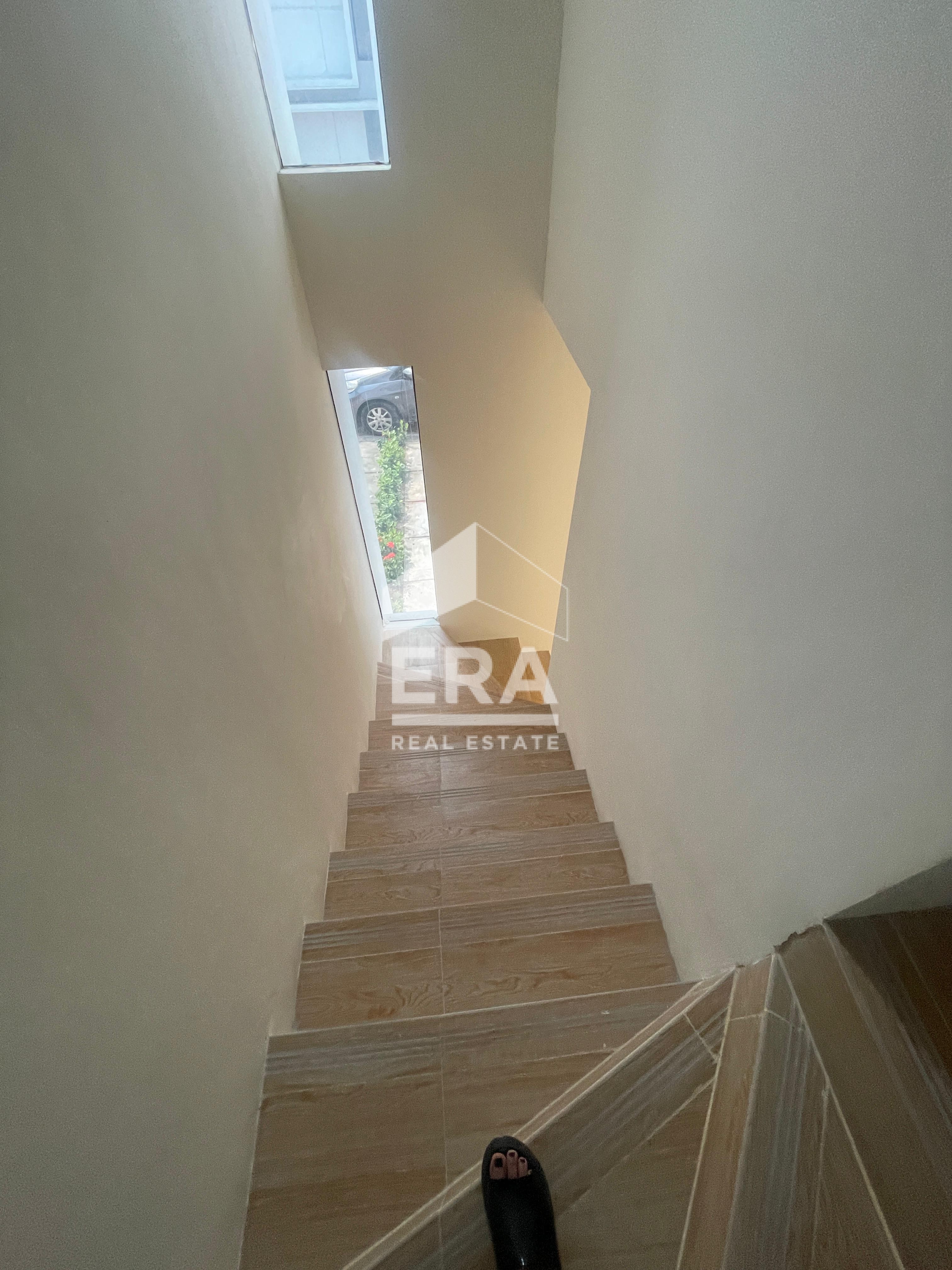 interior 11
