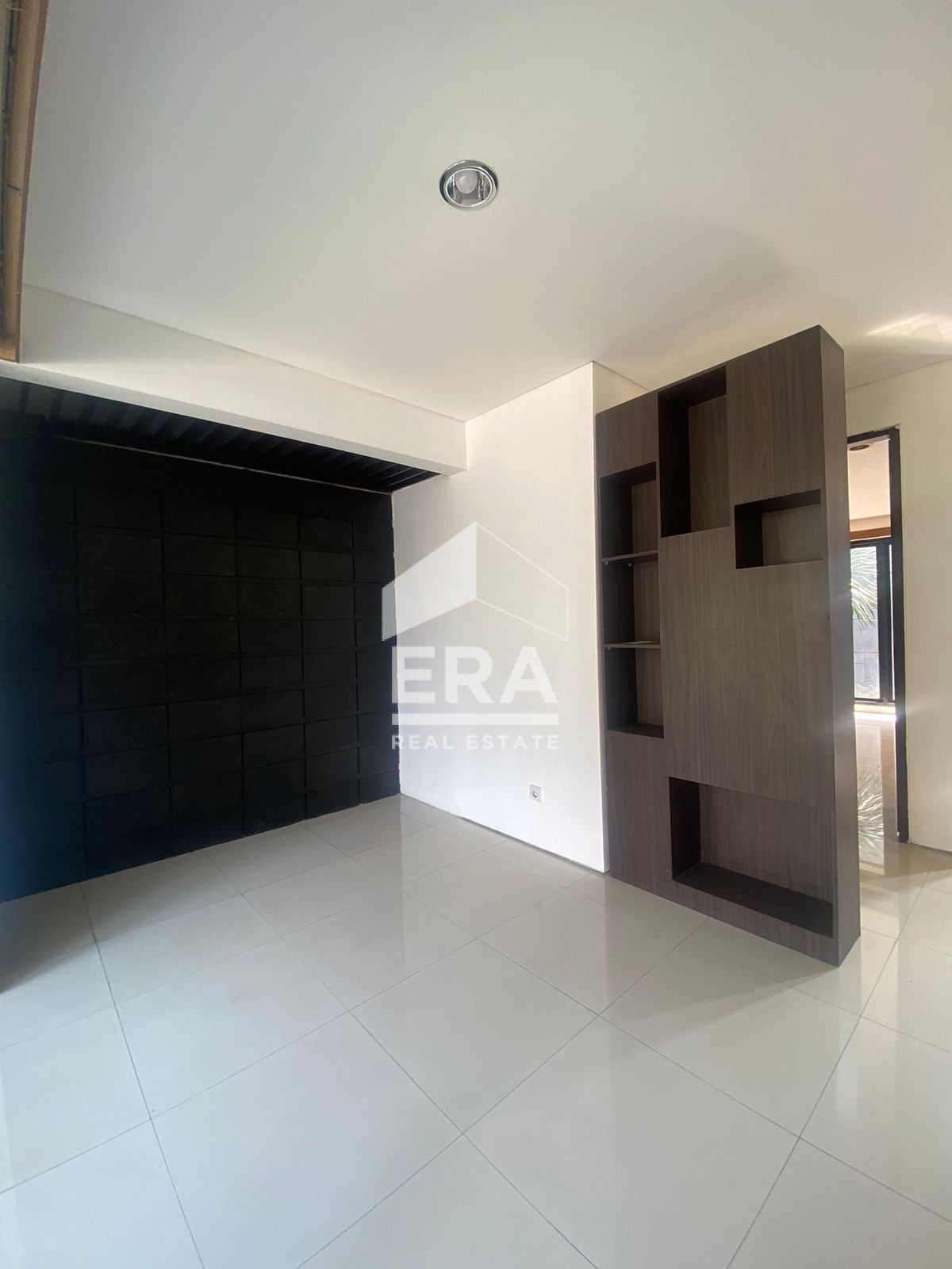interior 7
