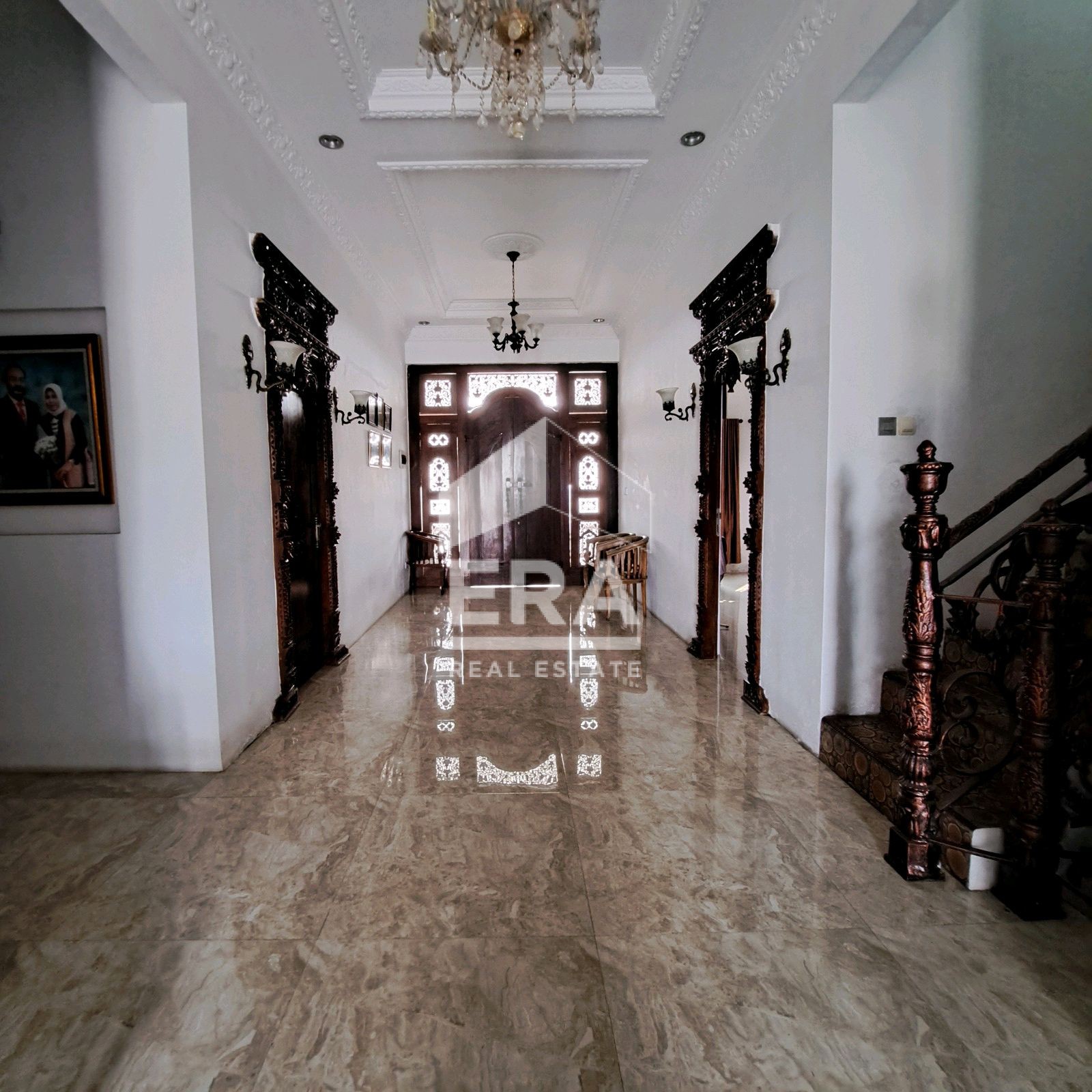 interior 3
