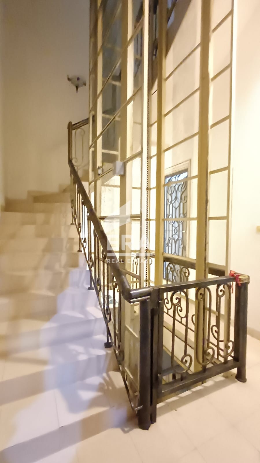 interior 14
