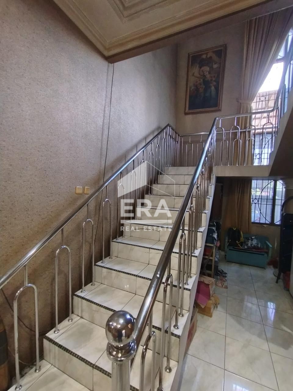 interior 4
