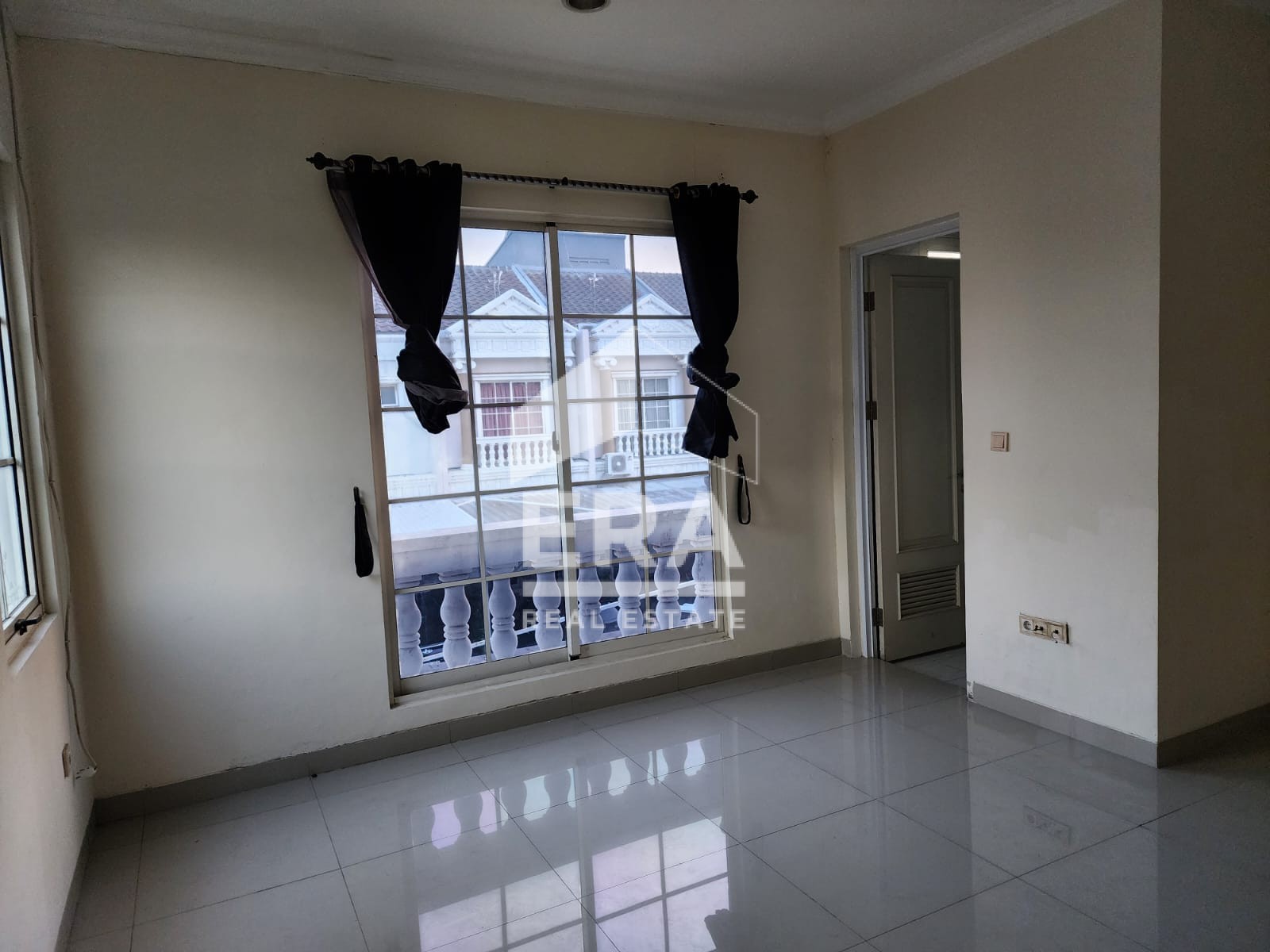 interior 7