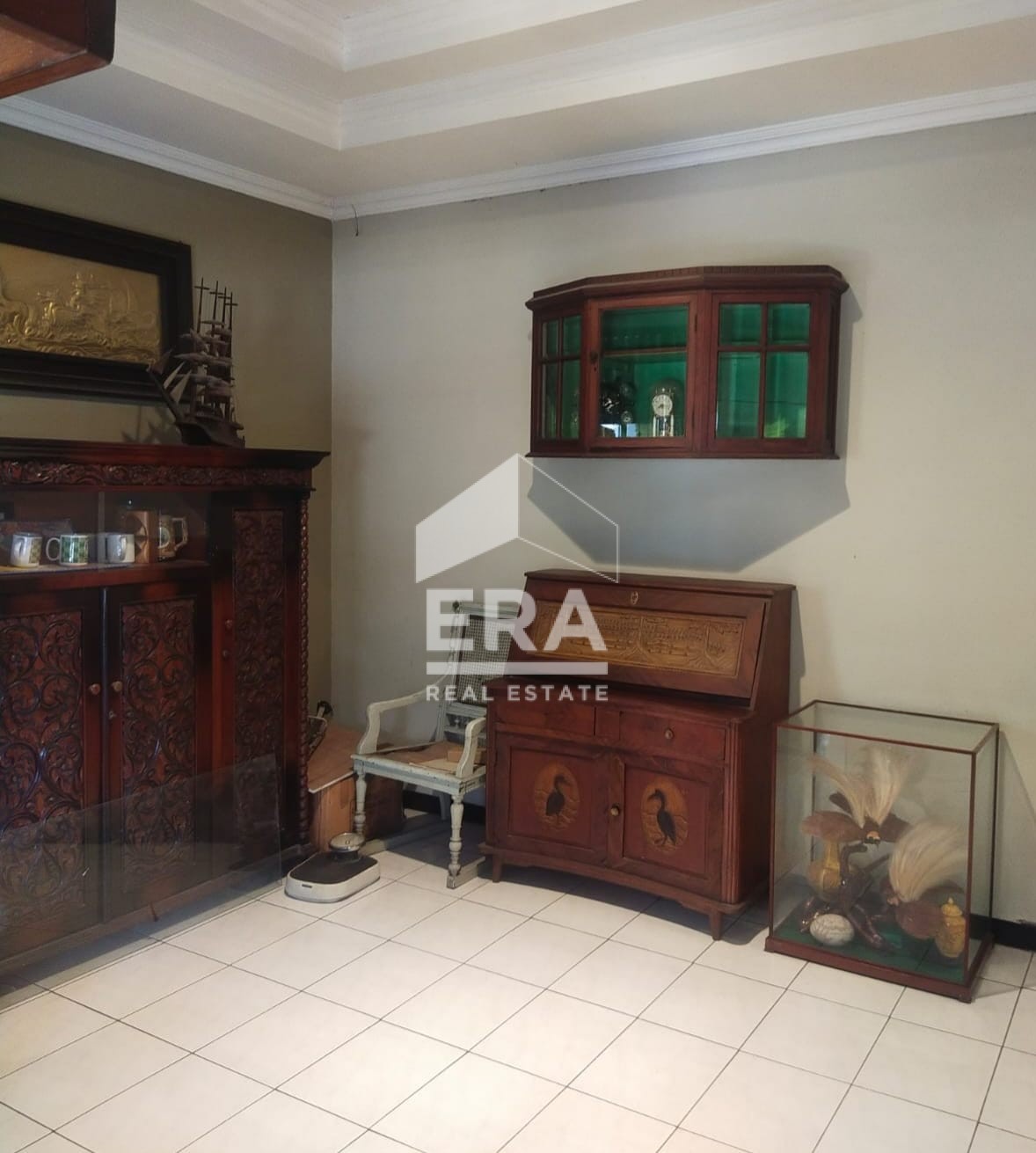interior 6