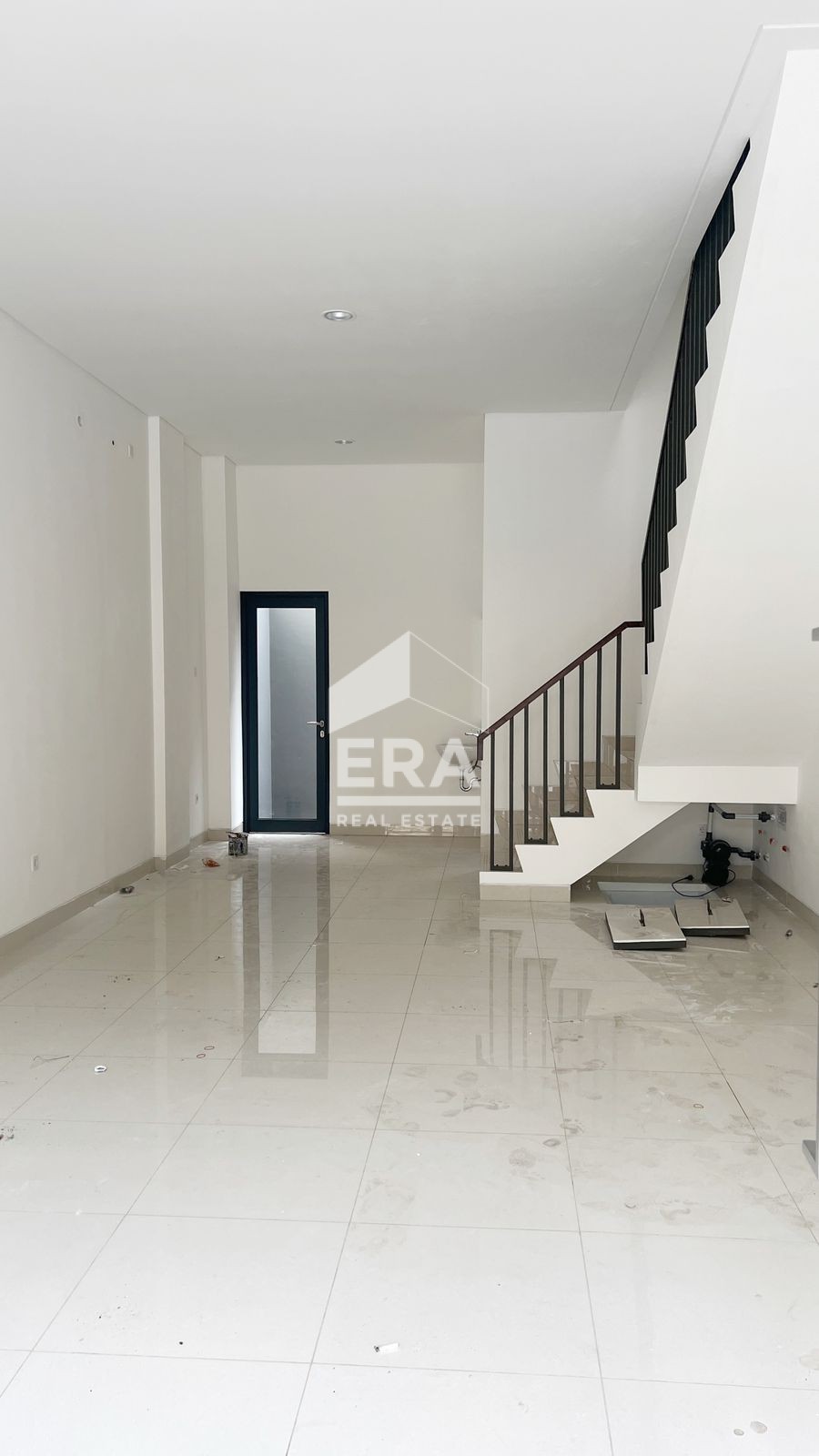 interior 3