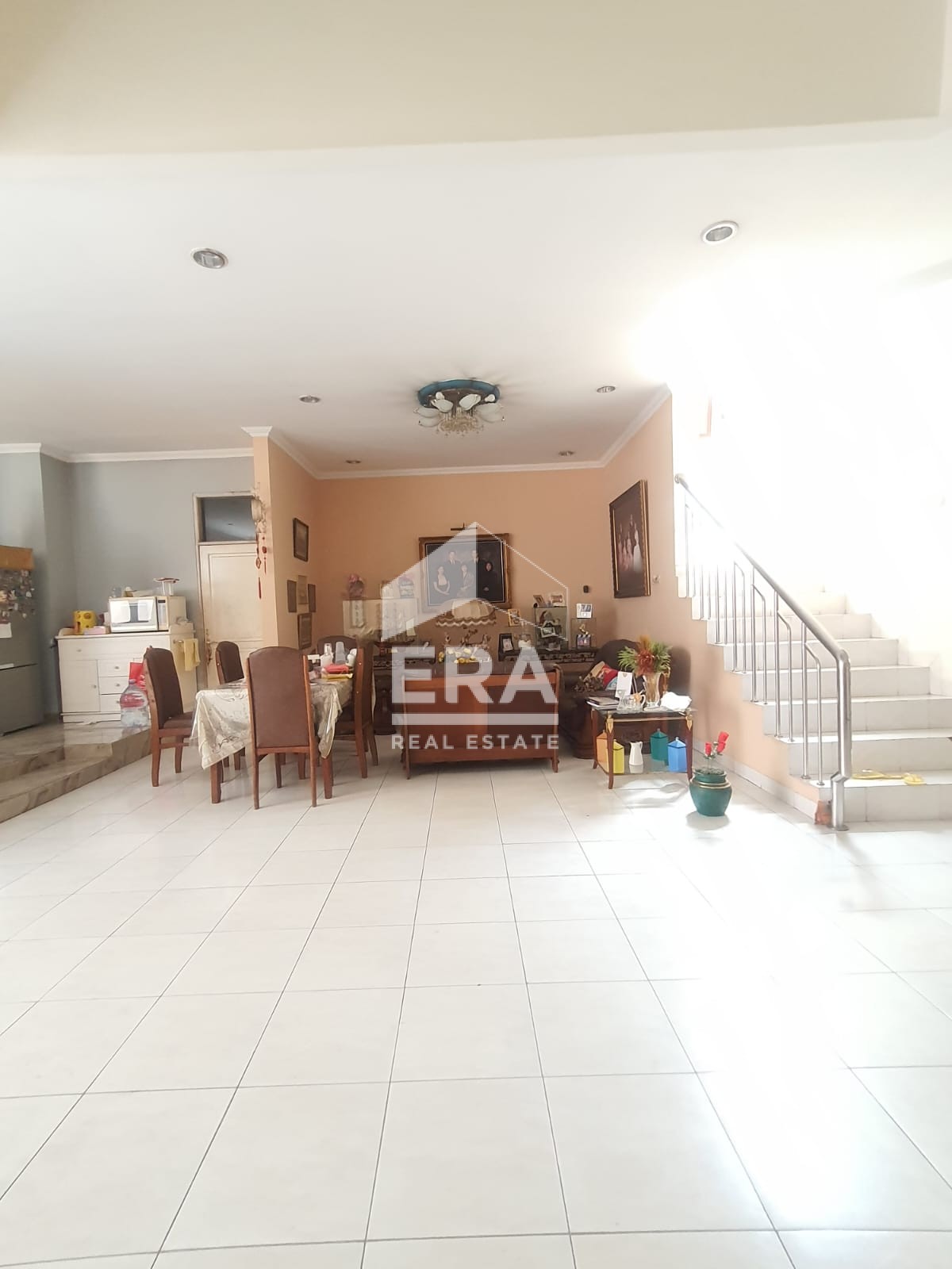 interior 19