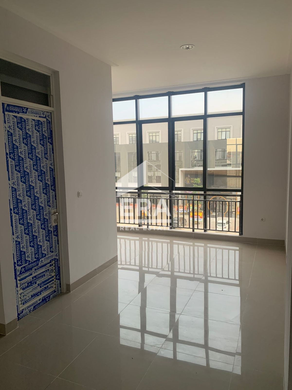 interior 9