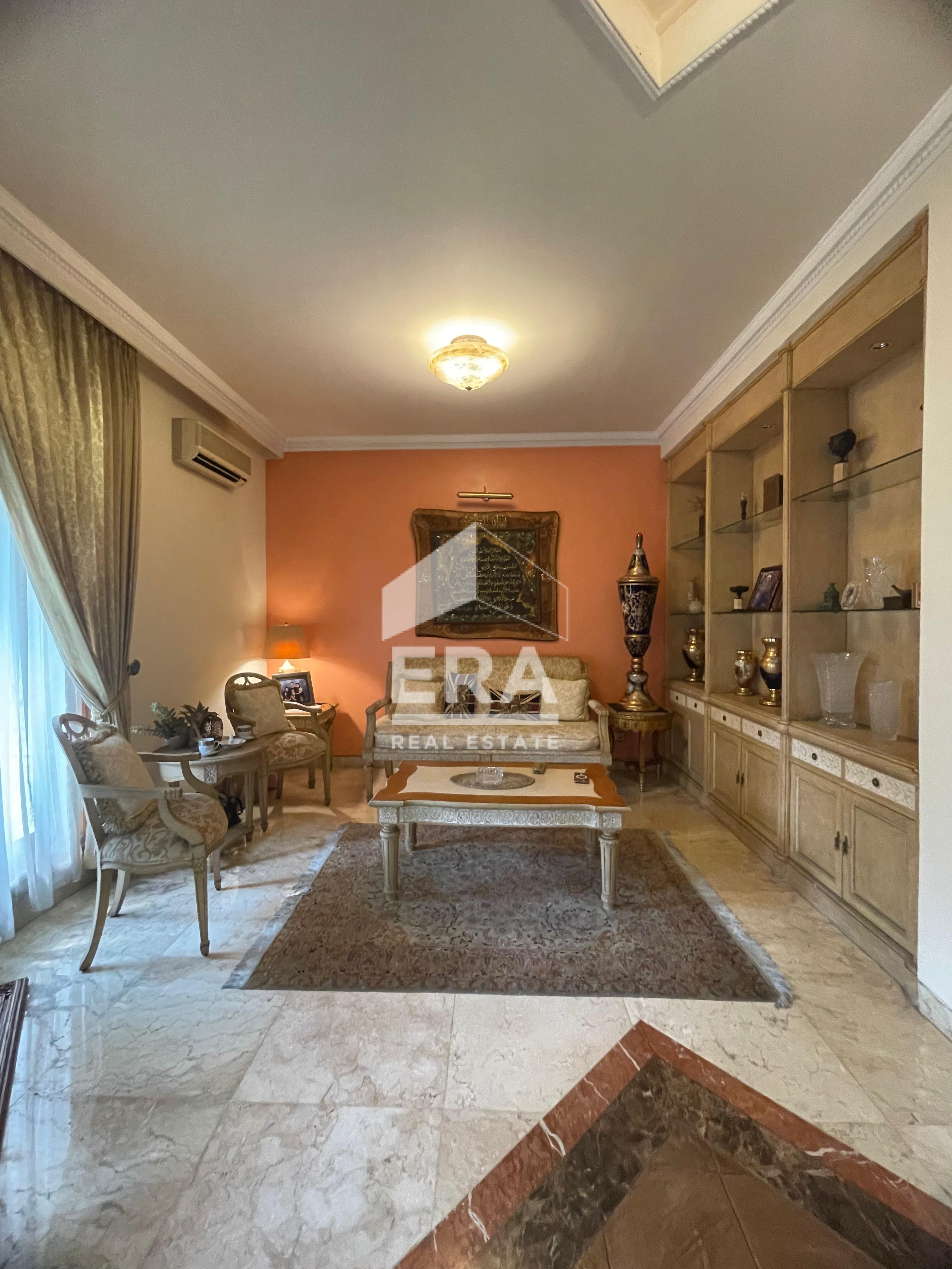 interior 6