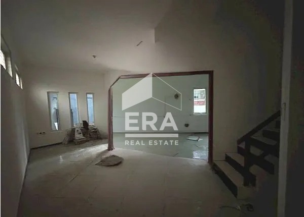 interior 6