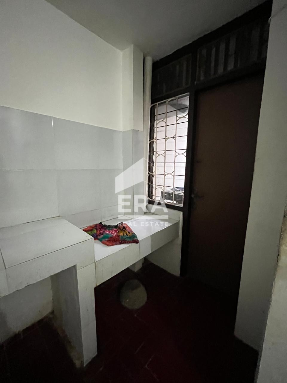 interior 10