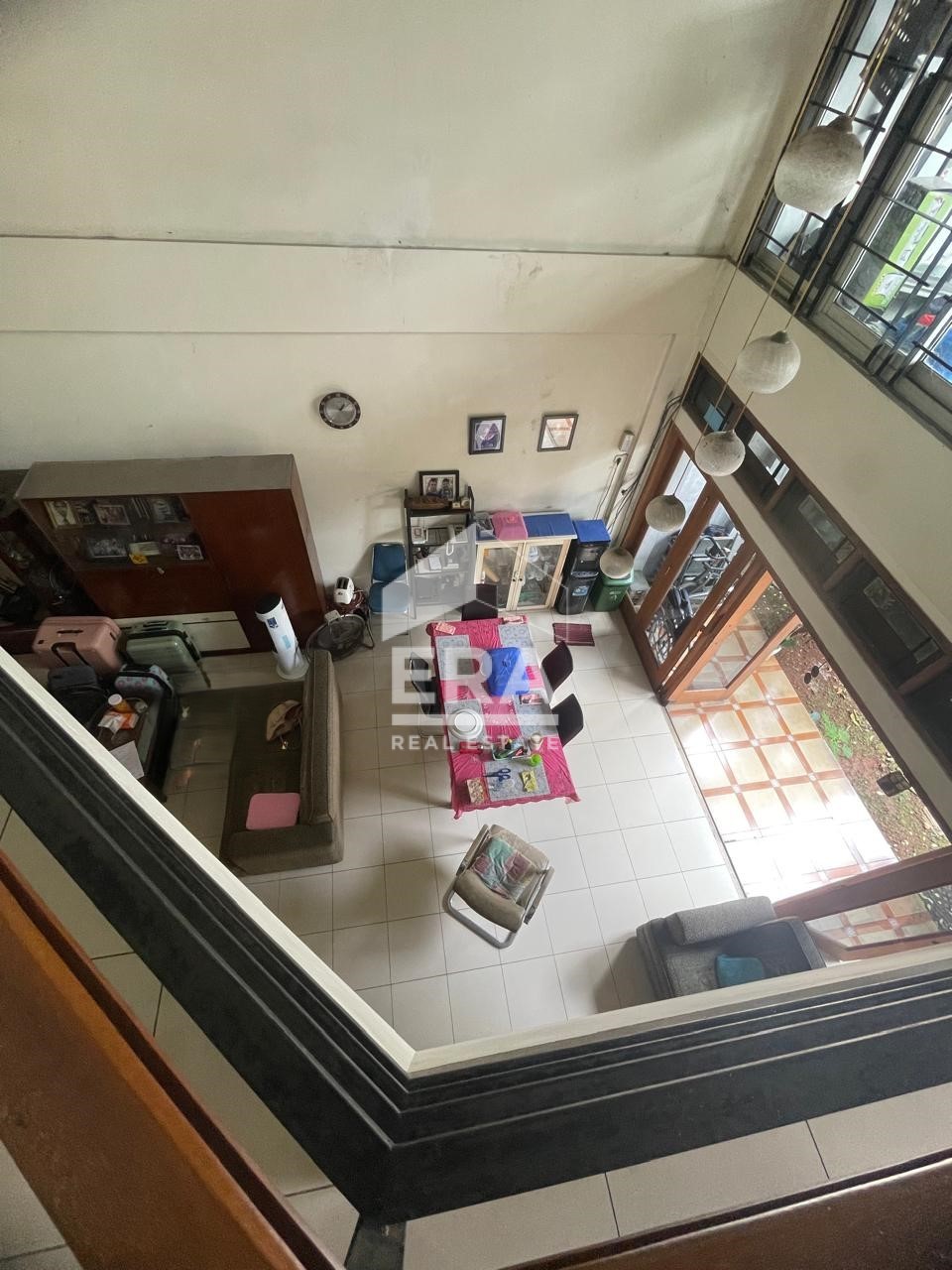 interior 3
