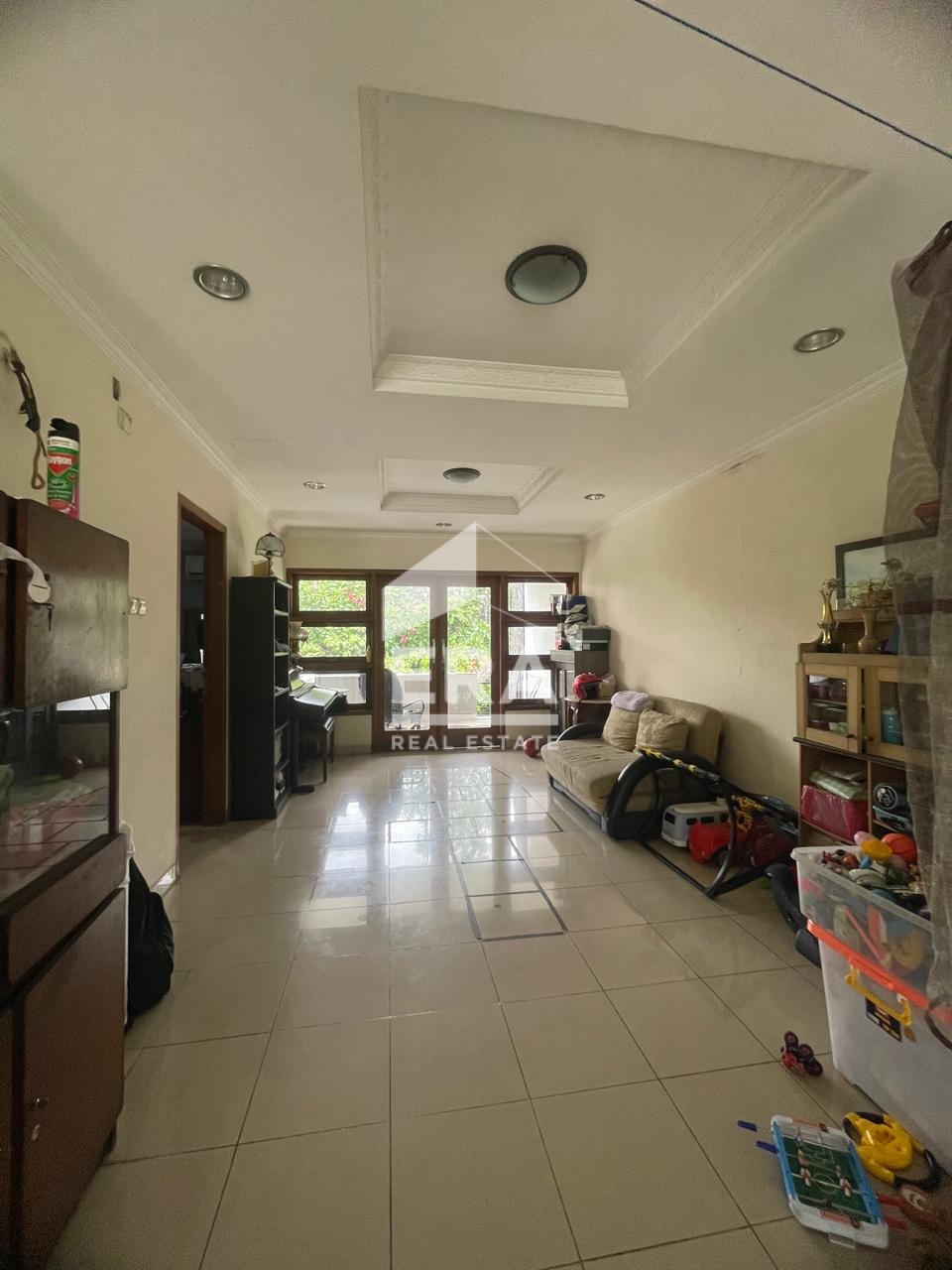 interior 14