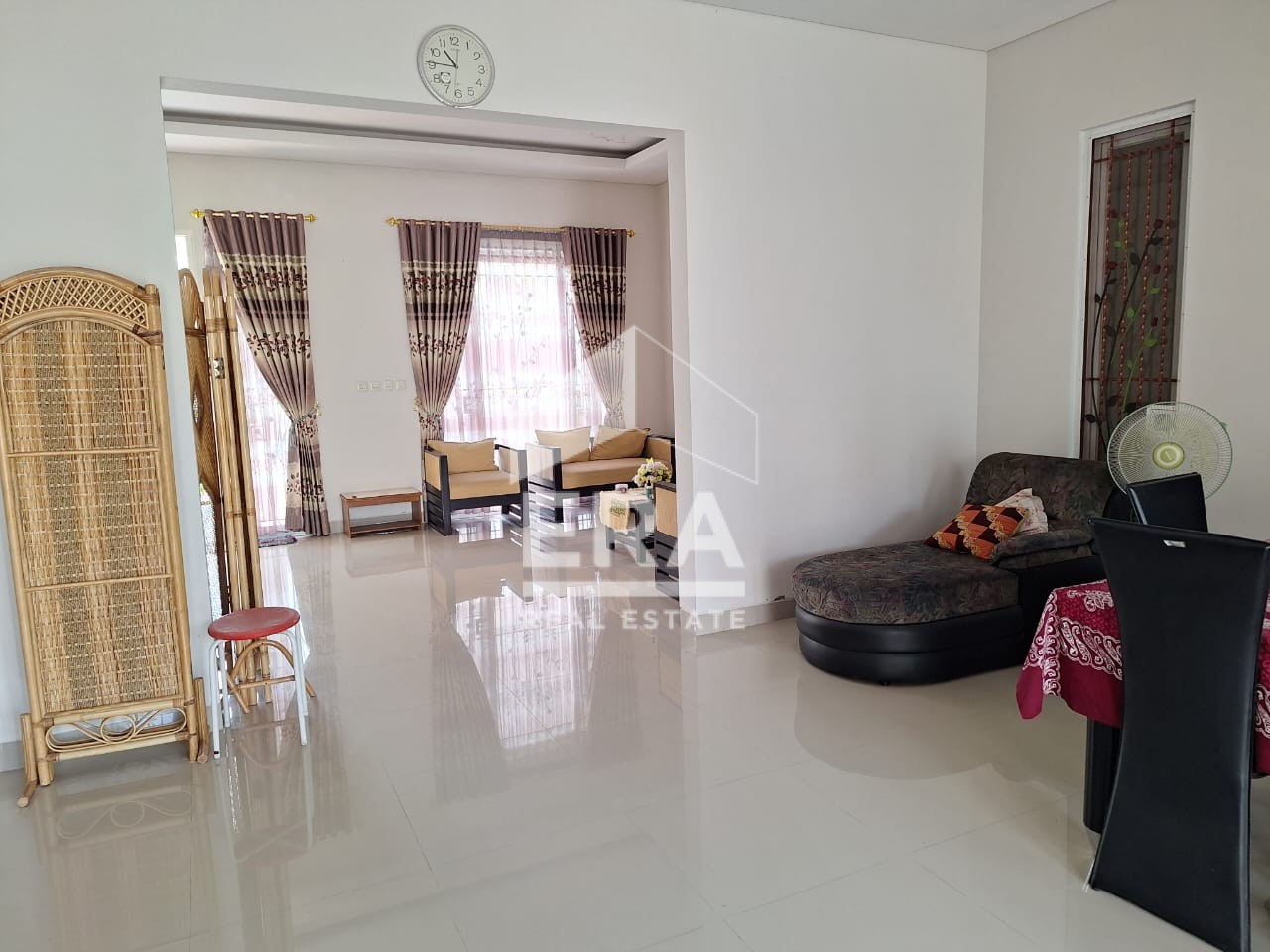 interior 4