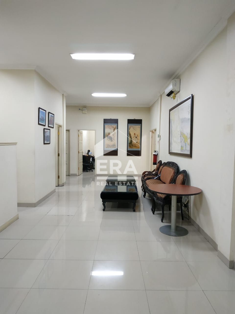 interior 10