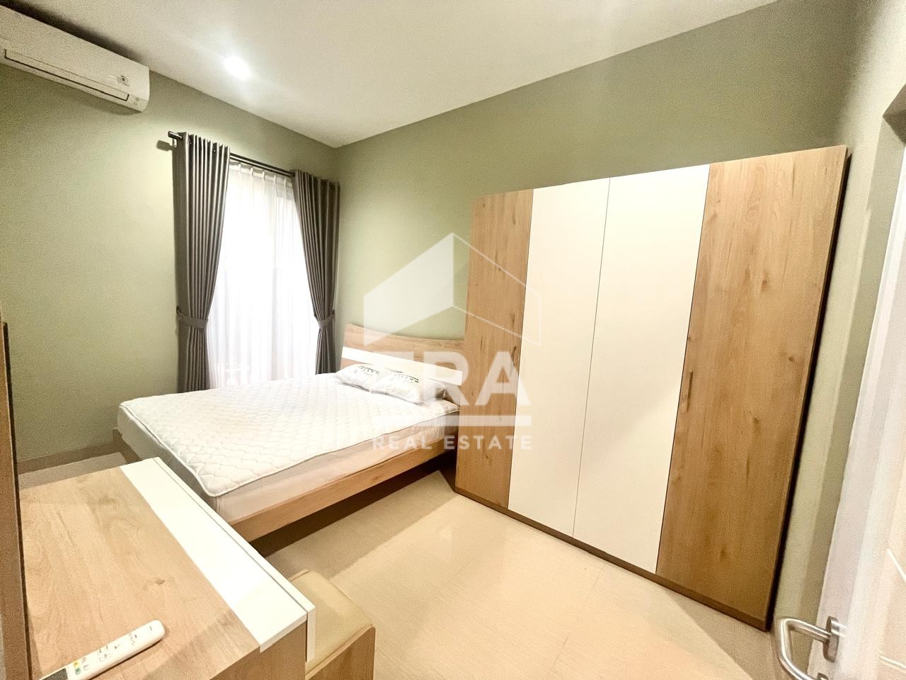 interior 5