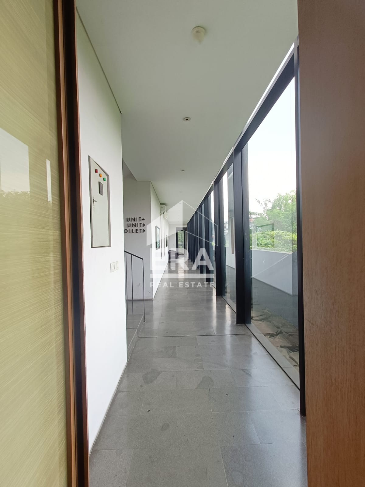 interior 3