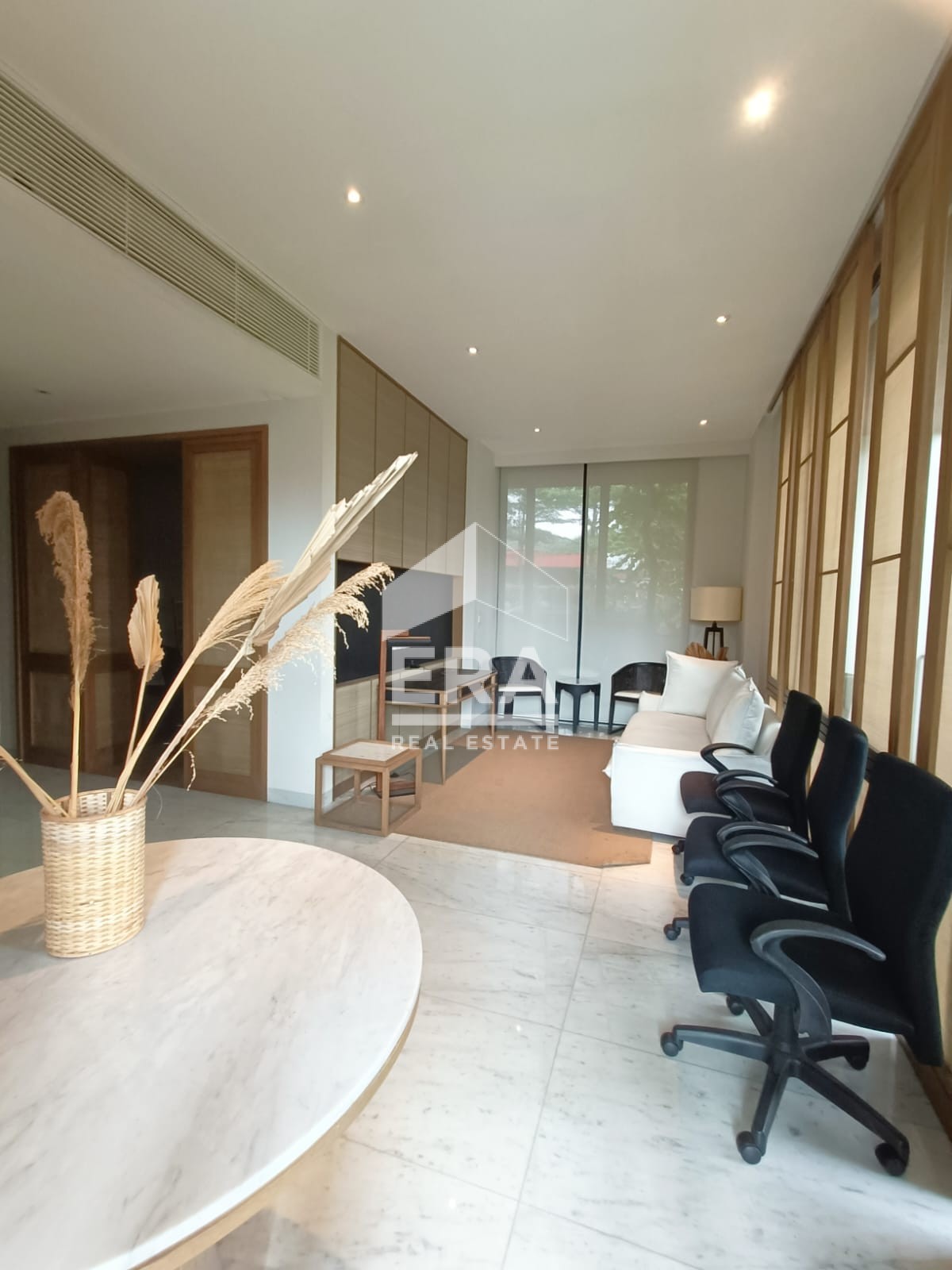 interior 7