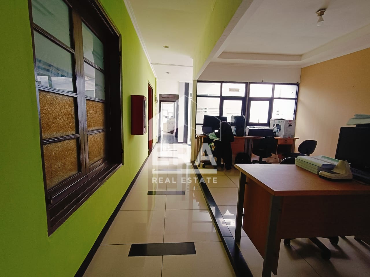 interior 14