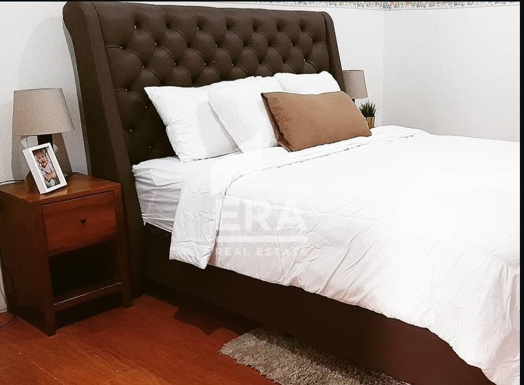 interior 8