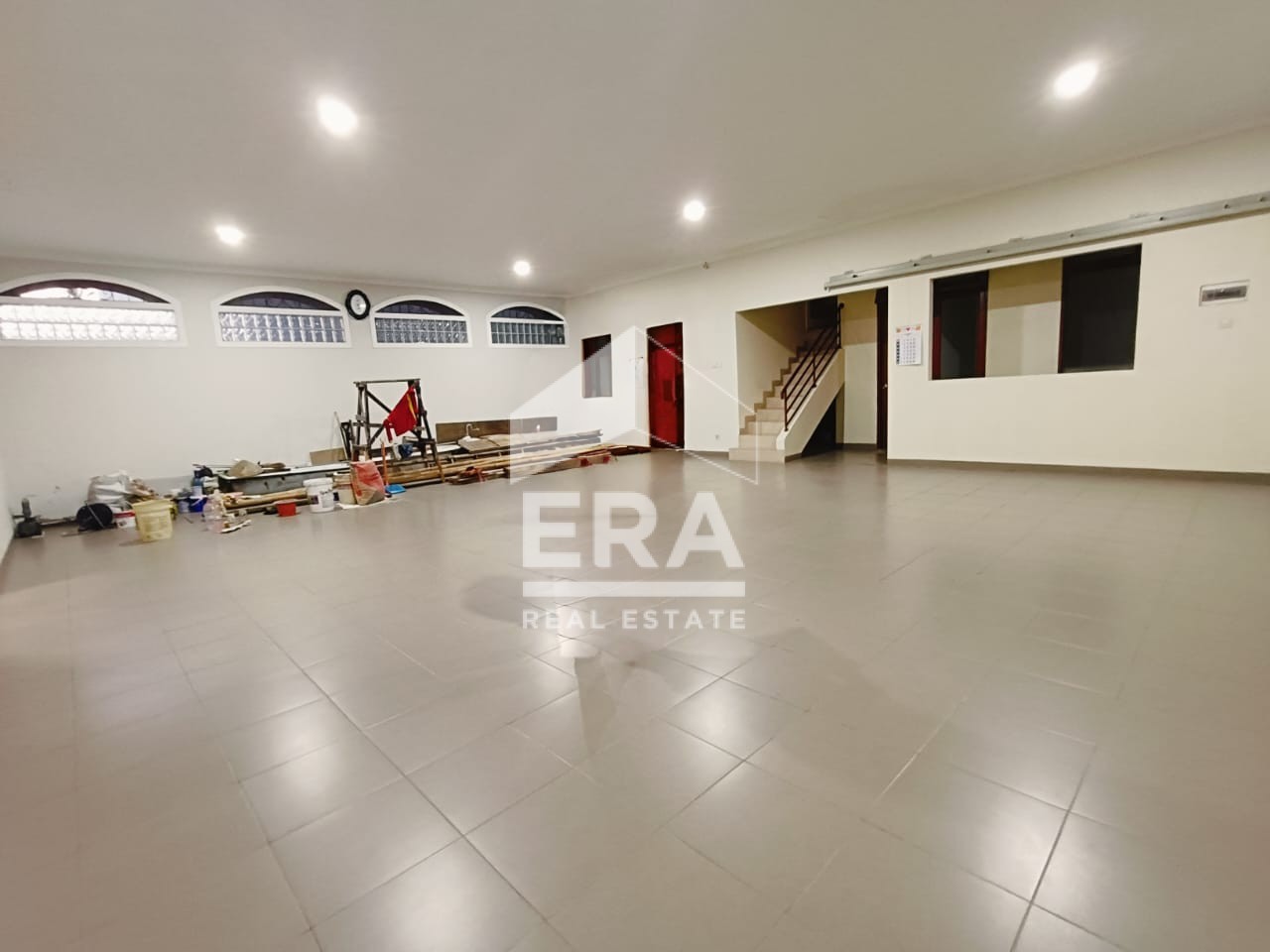 interior 4