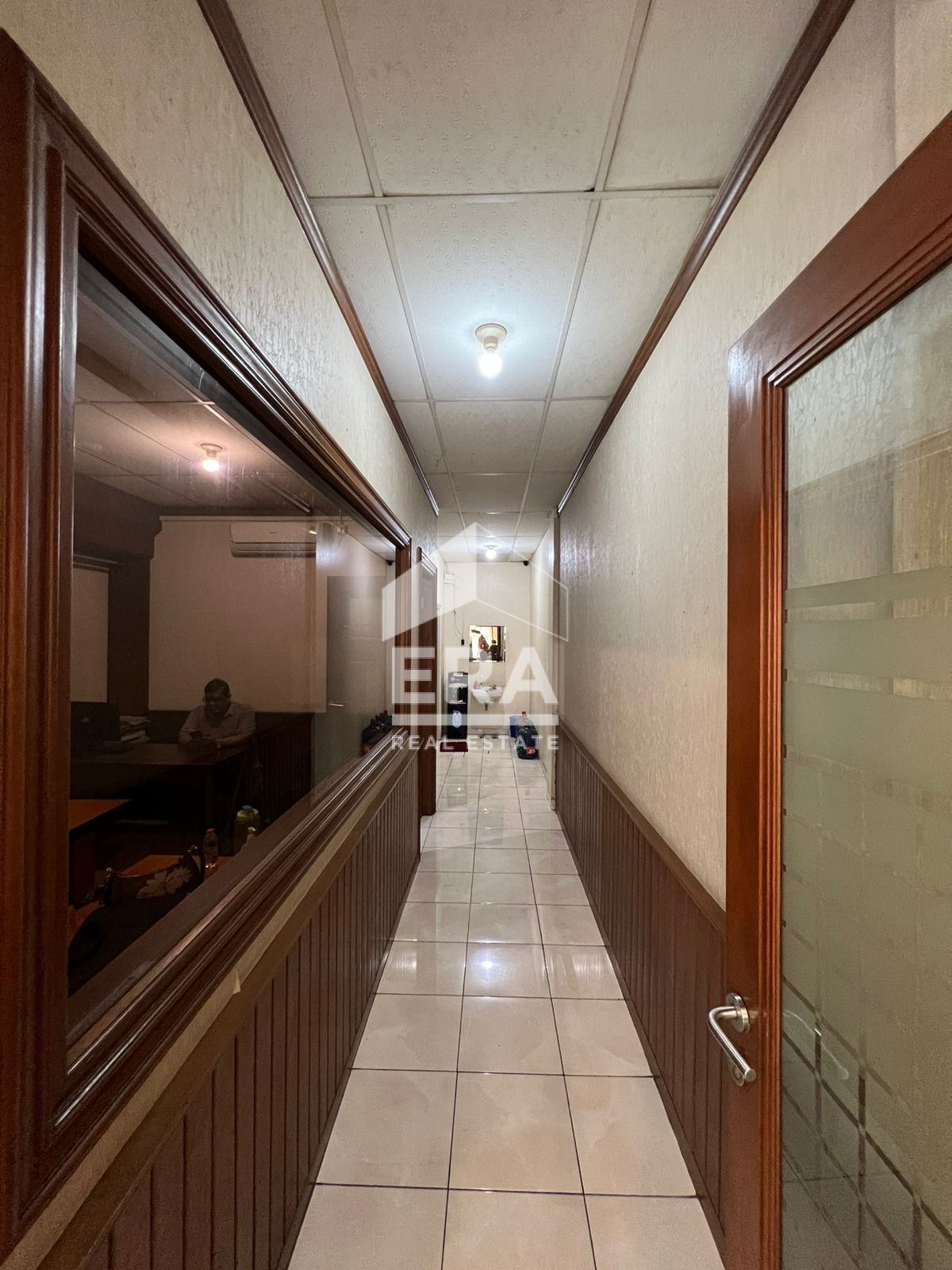 interior 2