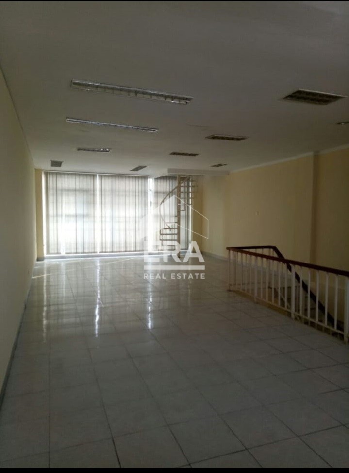 interior 3