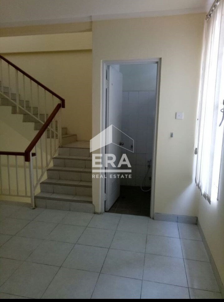 interior 6