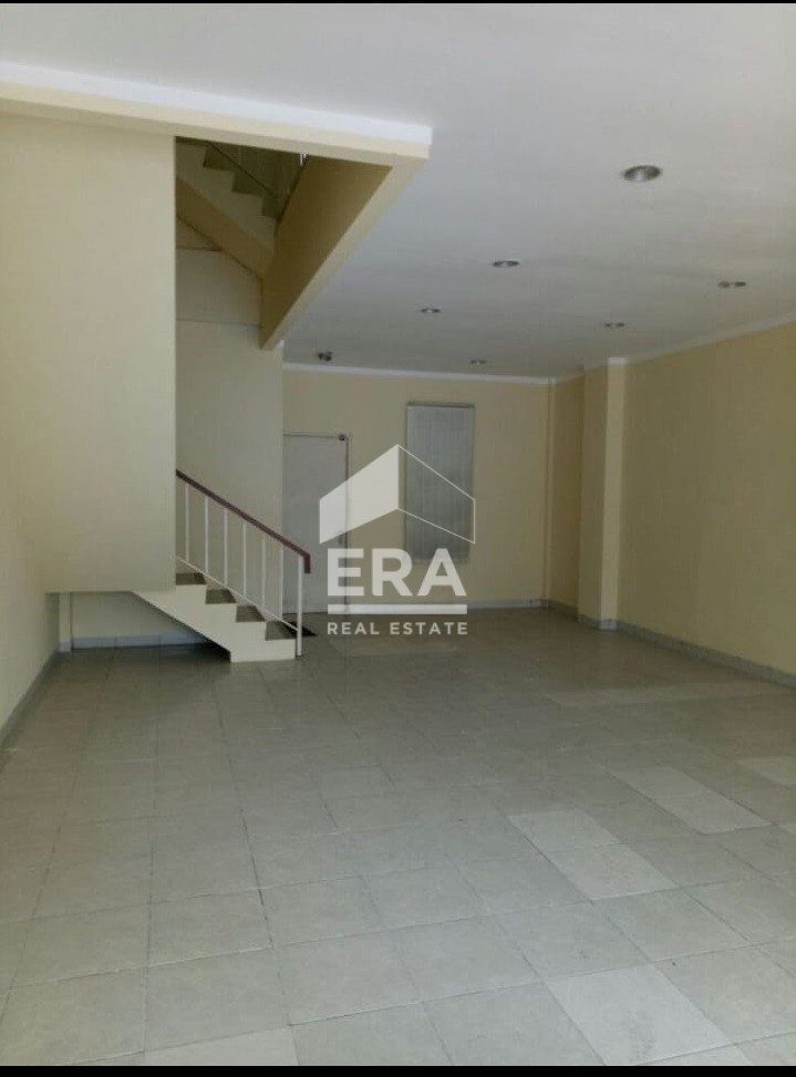 interior 9