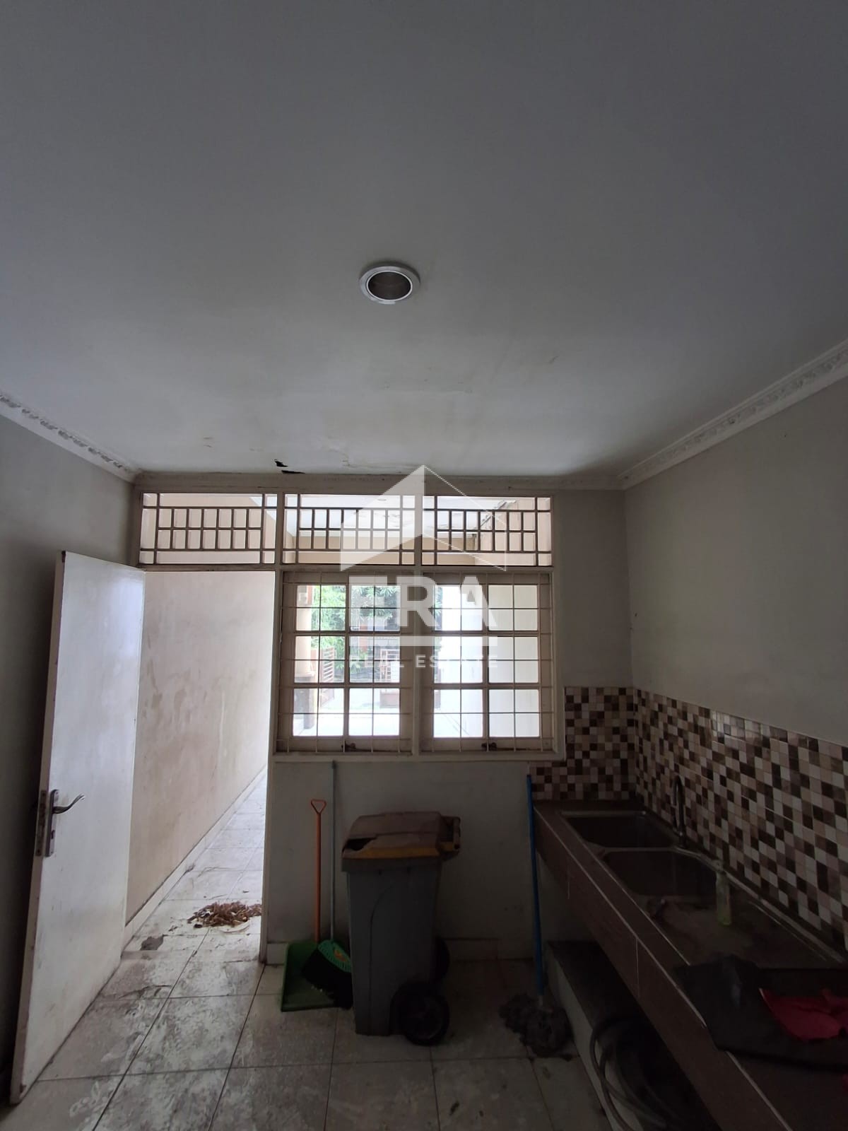 interior 3