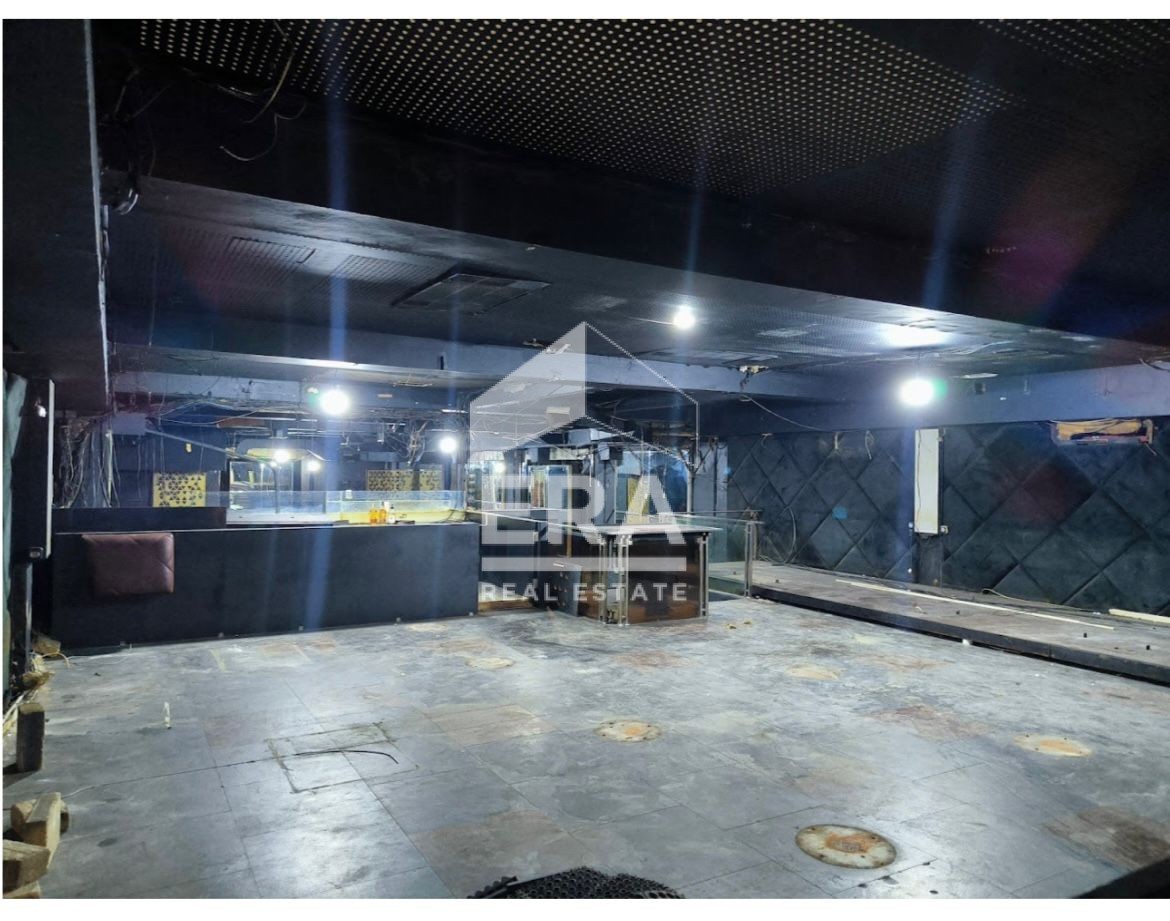 interior 11