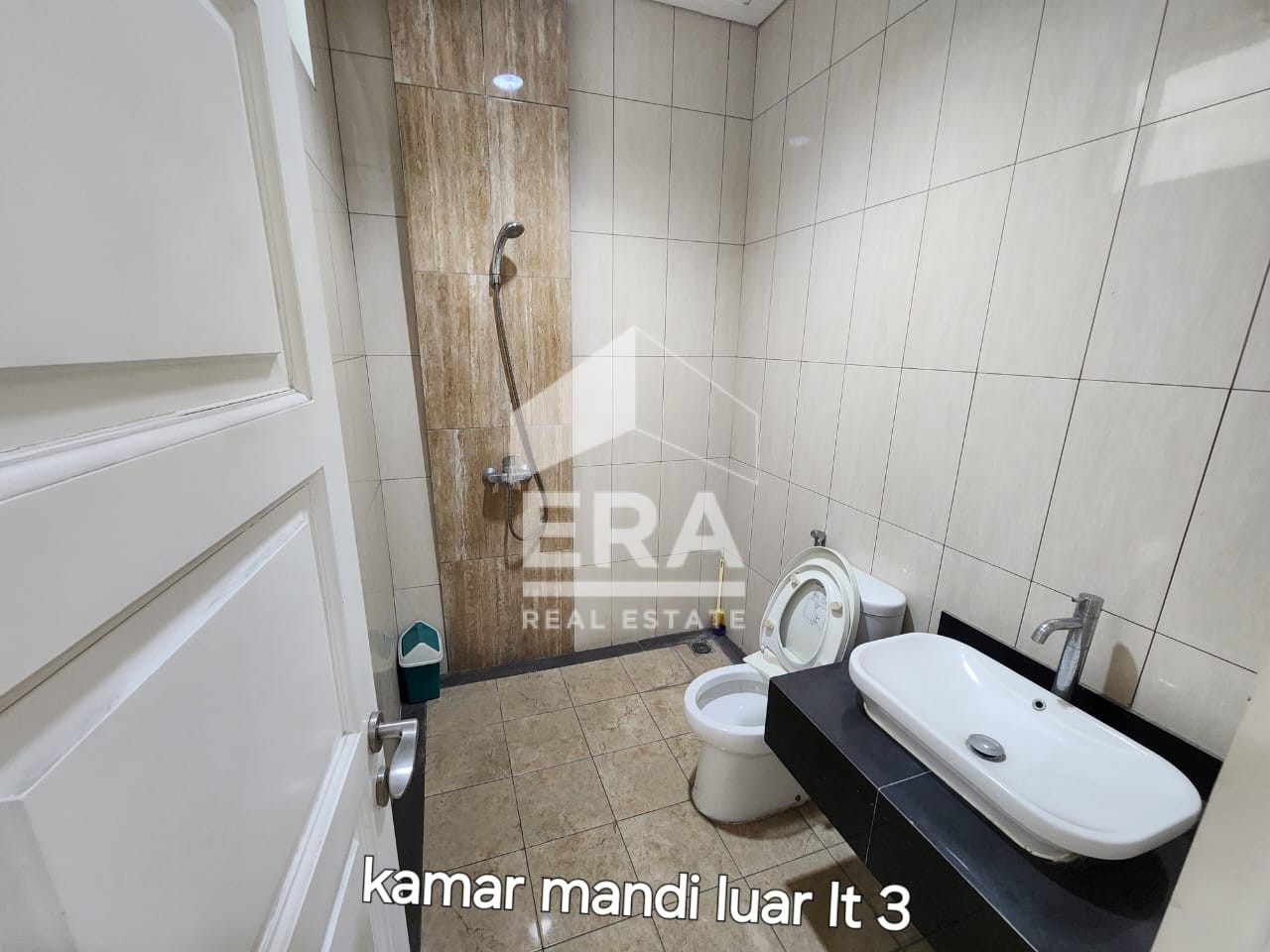 interior 13