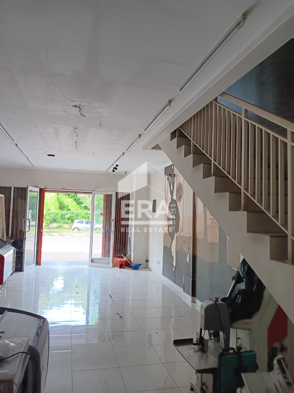 interior 4