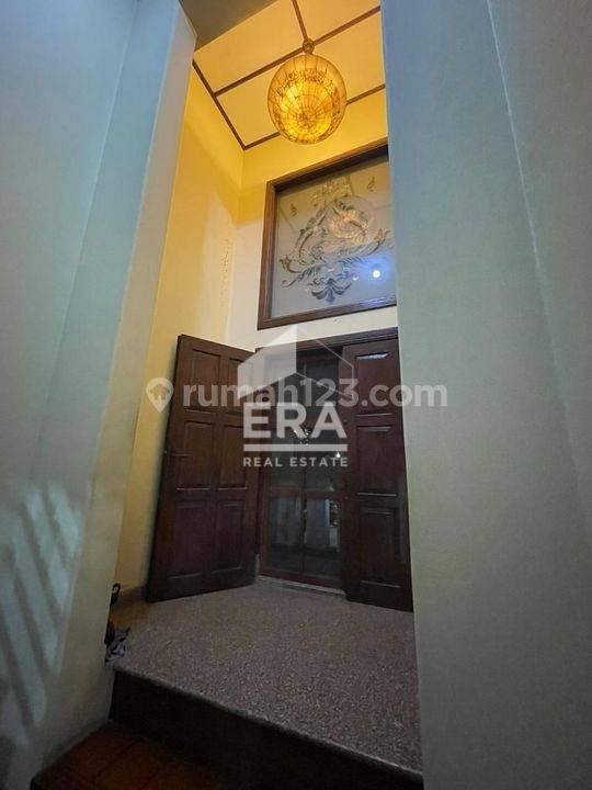 interior 2