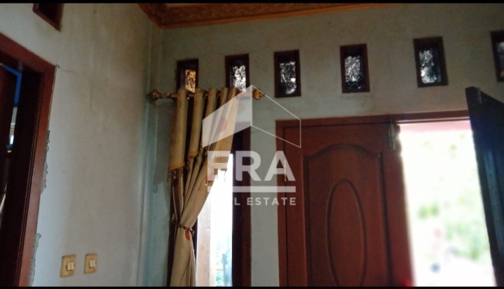 interior 2