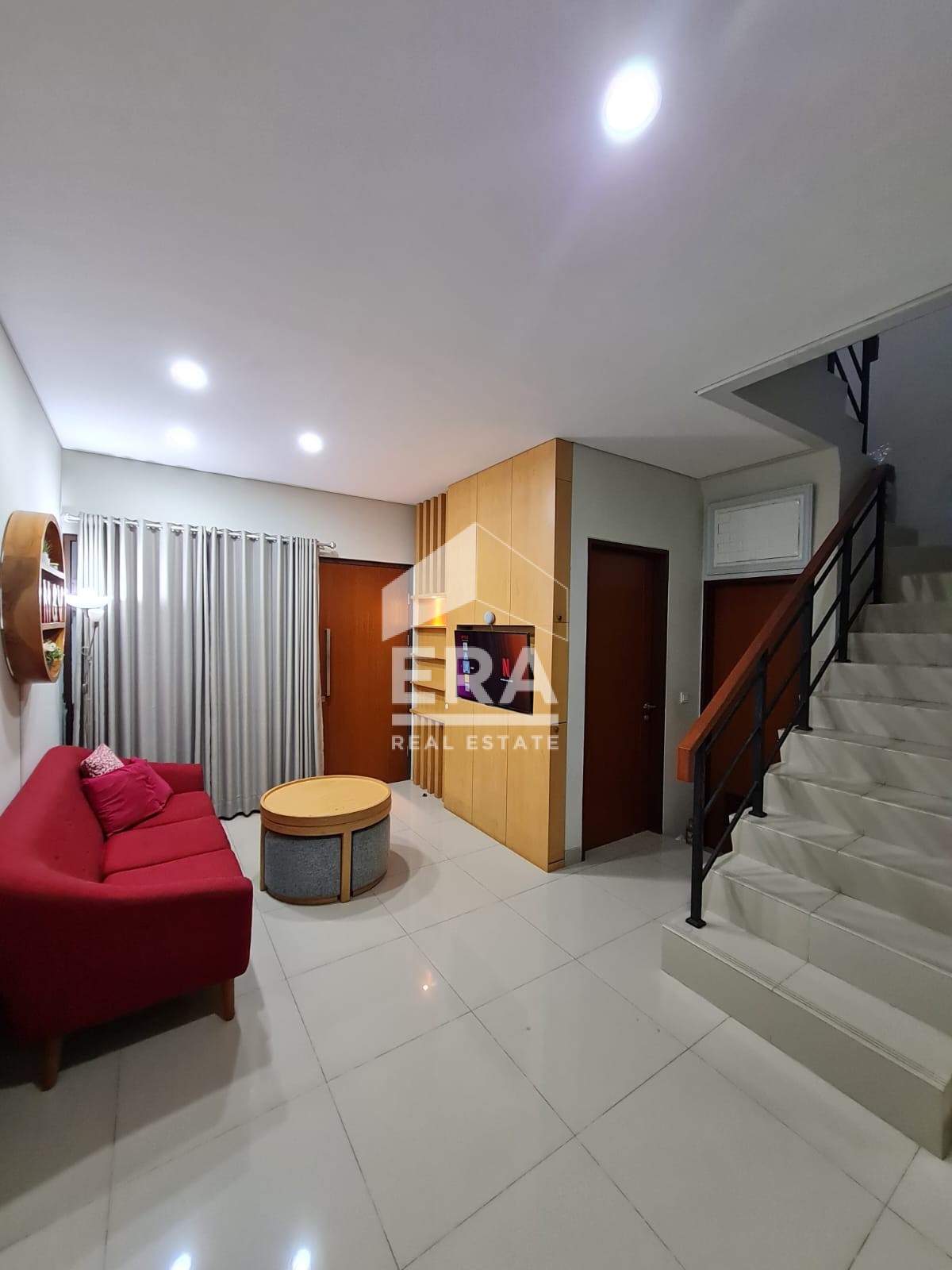 interior 2