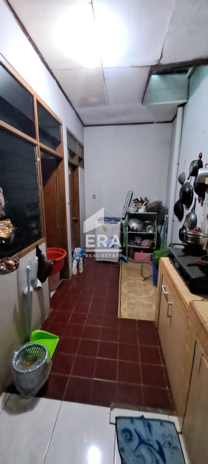 interior 8