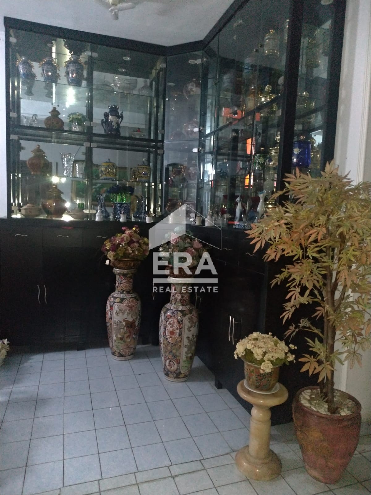 interior 2