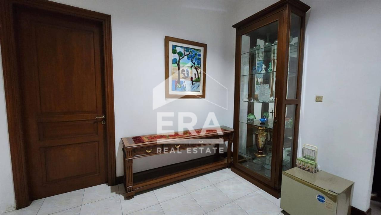 interior 21