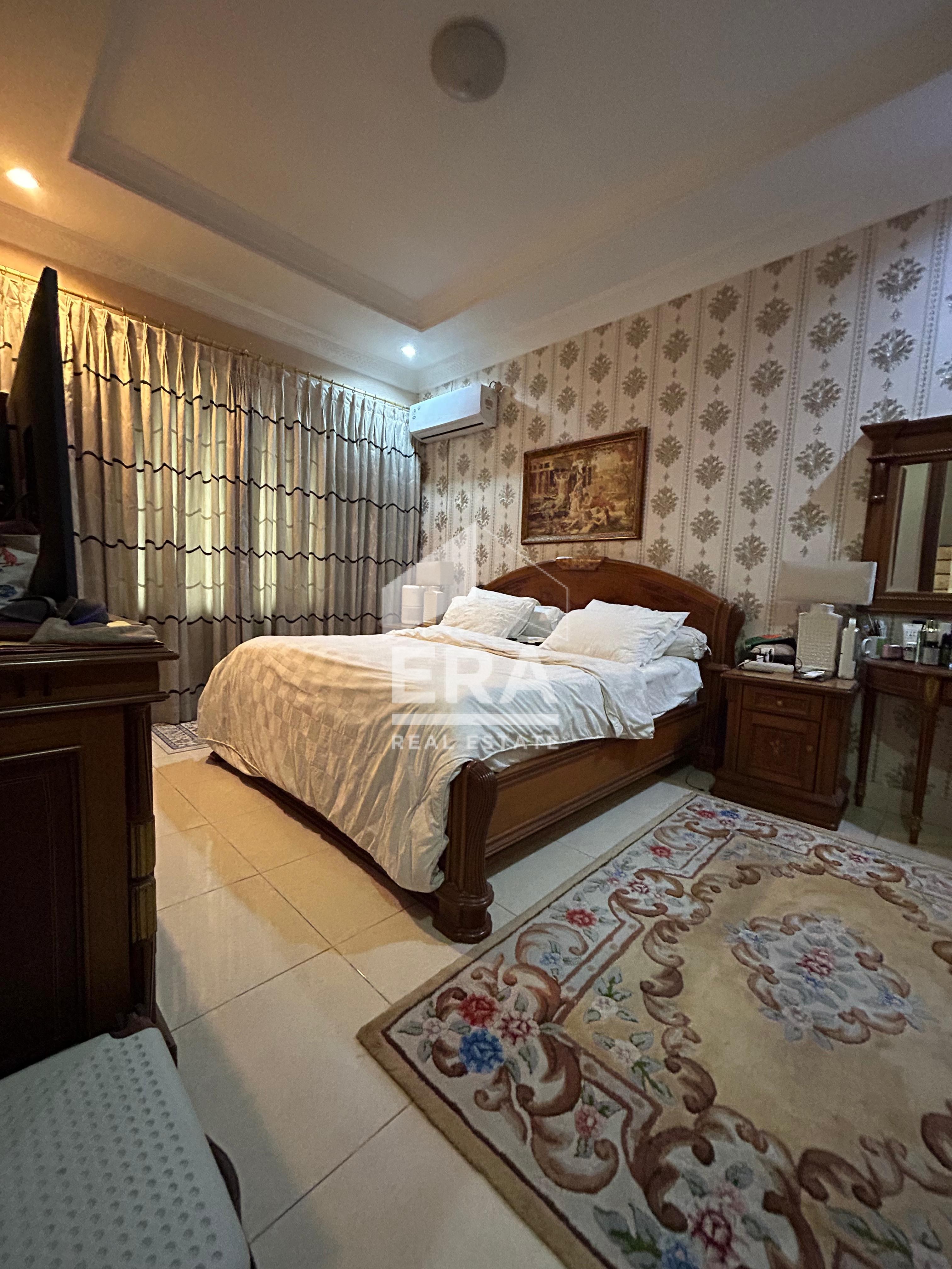 interior 7