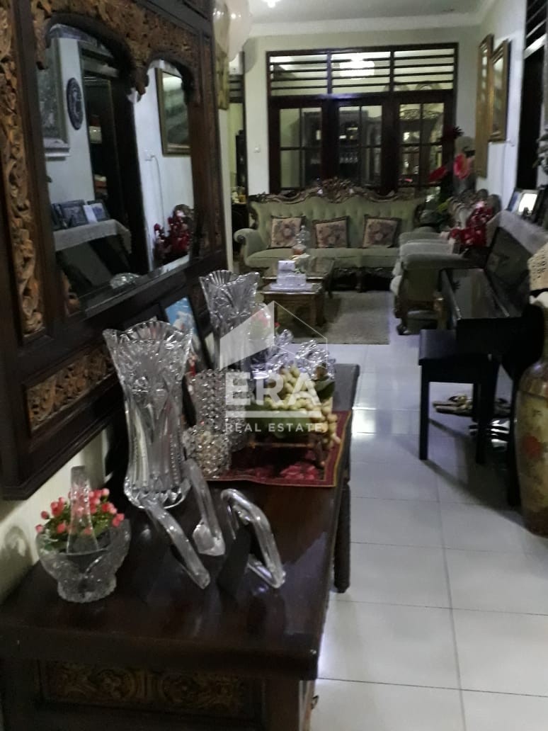 interior 6