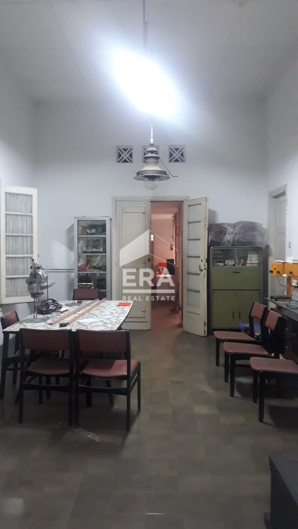 interior 8