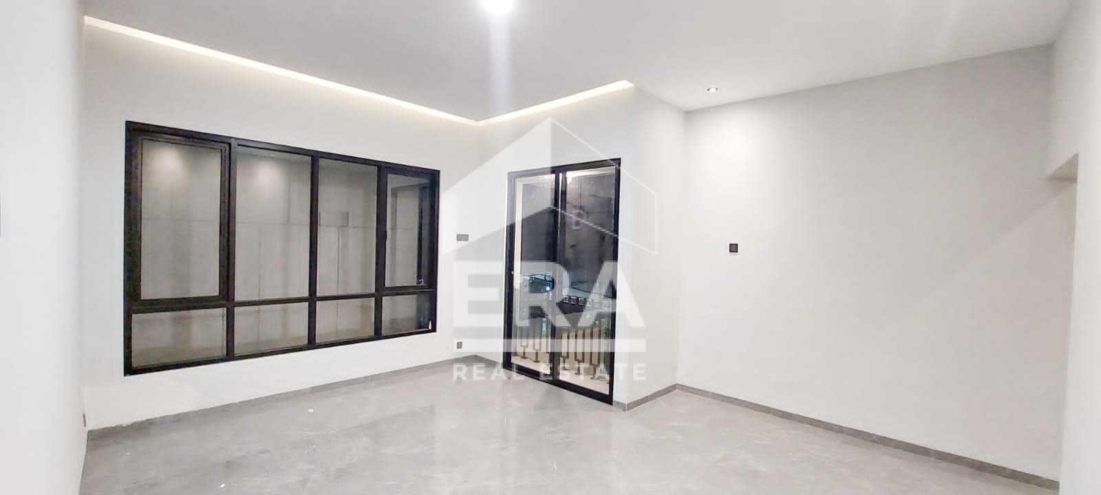 interior 2