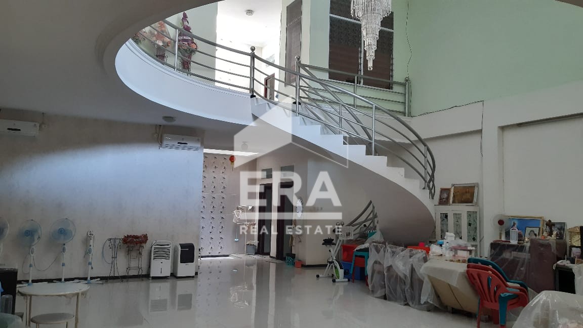 interior 4